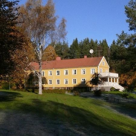 Hotel Perolofgarden Åsbro Dış mekan fotoğraf