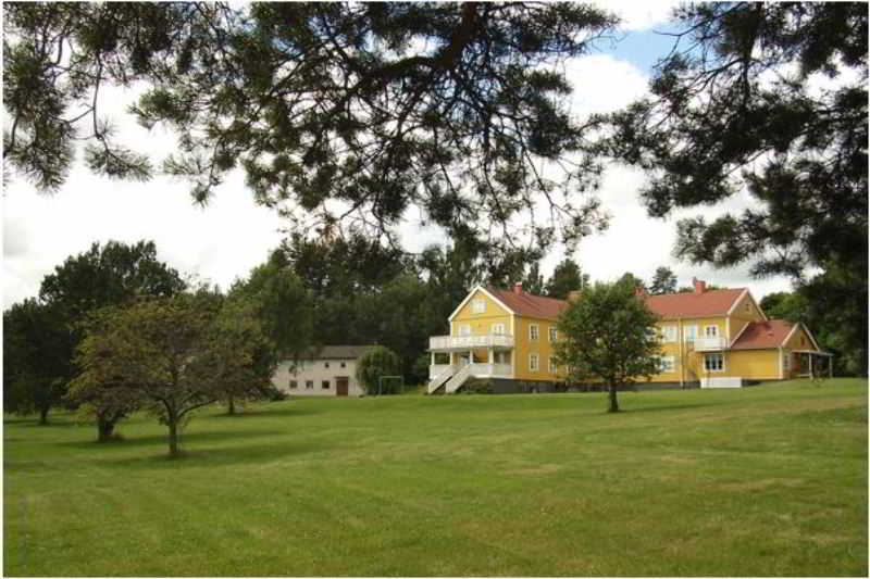 Hotel Perolofgarden Åsbro Dış mekan fotoğraf