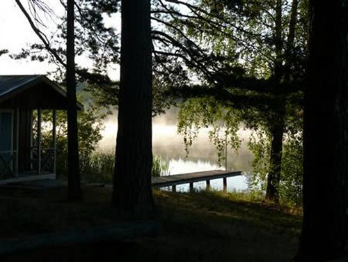 Hotel Perolofgarden Åsbro Dış mekan fotoğraf